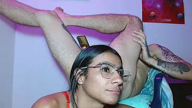 Snapshot of Leslly_ chatting on June 3, 2:33 pm Leslly online show from June 3, 2:33 pm