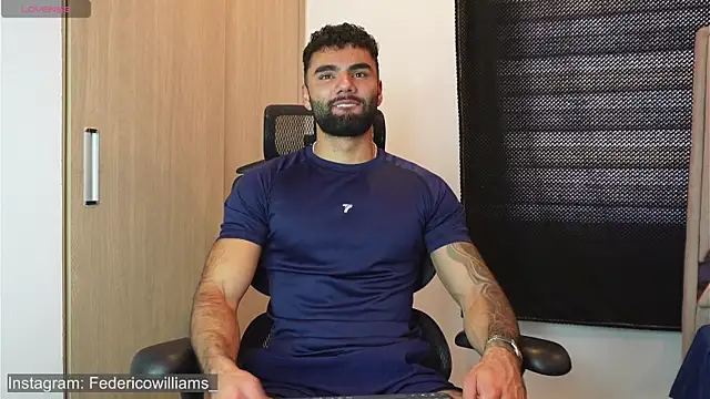 Derek w online show from November 7, 7:36 pm