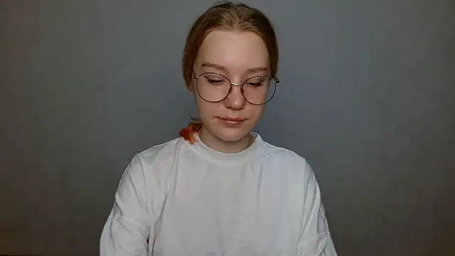 Snapshot of cindi_hot chatting on December 27, 9:06 am cindi hot online show from December 27, 9:06 am