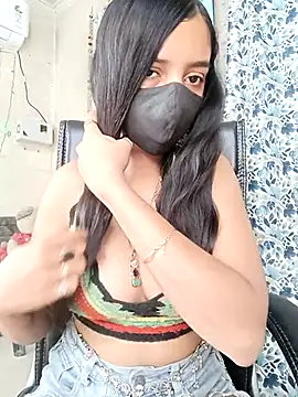 Parinaaz18 online show from April 17, 1:52 am