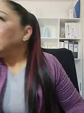Gina Myers online show from June 2, 3:52 am