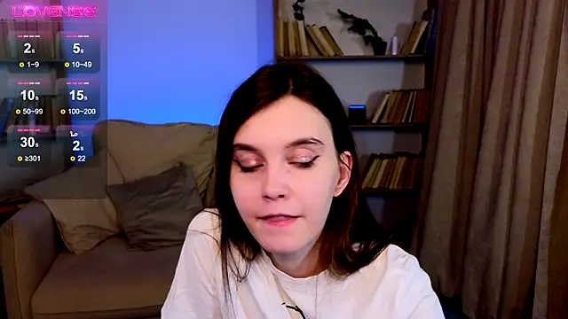 Snapshot of SusieMorris chatting on February 21, 8:07 am SusieMorris online show from February 21, 8:07 am