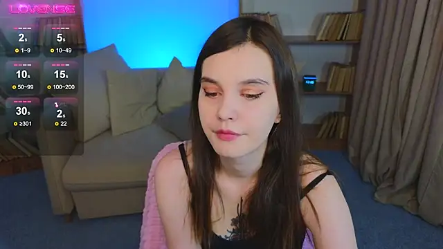 Snapshot of SusieMorris chatting on February 27, 1:59 am SusieMorris online show from February 27, 1:59 am