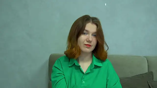 LessySmith online show from April 25, 4:15 pm