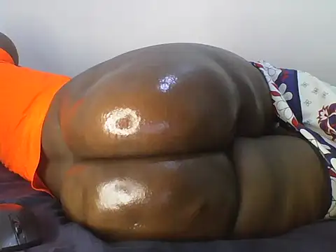 Snapshot of Gorgeous_ass20 chatting on July 7, 6:47 am Gorgeous ass20 online show from July 7, 6:47 am