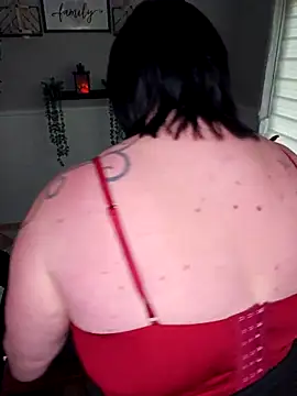 -BonnieBlack- online show from October 7, 7:38 am