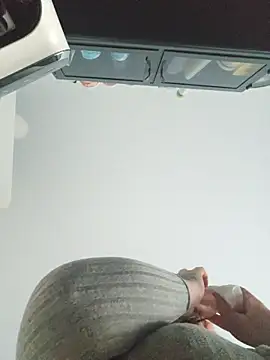 -BonnieBlack- online show from March 23, 7:01 am