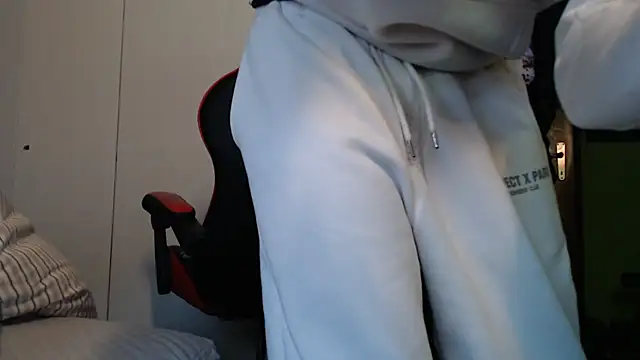 Snapshot of MASTERMONEY chatting on February 17, 3:20 pm MASTERMONEY online show from February 17, 3:20 pm