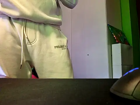 Snapshot of MASTERMONEY chatting on October 20, 11:10 am MASTERMONEY online show from October 20, 11:10 am