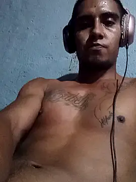 Snapshot of josevazk37 chatting on June 29, 12:05 pm josevazk37 online show from June 29, 12:05 pm