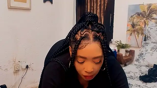Snapshot of GiantBootyMilf chatting on May 16, 4:50 pm GiantBootyMilf online show from May 16, 4:50 pm