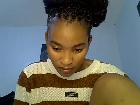 Snapshot of cute-alexis chatting on June 10, 8:57 am cute-alexis online show from June 10, 8:57 am