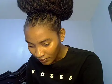 Snapshot of cute-alexis chatting on June 18, 9:14 am cute-alexis online show from June 18, 9:14 am