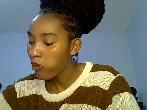 Snapshot of cute-alexis chatting on June 25, 9:25 am cute-alexis online show from June 25, 9:25 am