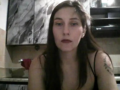Snapshot of Assodibasss chatting on May 13, 9:17 am Assodibasss online show from May 13, 9:17 am