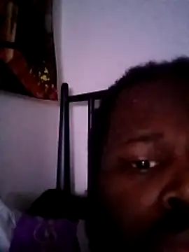 Snapshot of goodboybaddaddy chatting on December 20, 10:16 am goodboybaddaddy online show from December 20, 10:16 am