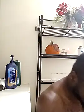 Snapshot of goodboybaddaddy chatting on January 17, 6:15 am goodboybaddaddy online show from January 17, 6:15 am