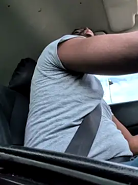 Snapshot of goodboybaddaddy chatting on April 3, 10:41 pm goodboybaddaddy online show from April 3, 10:41 pm