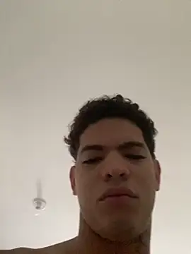 Snapshot of RDbruto chatting on December 30, 12:20 pm RDbruto online show from December 30, 12:20 pm