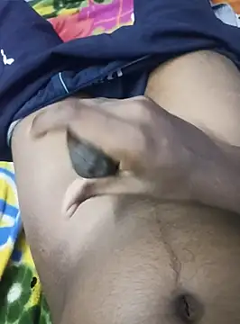 Snapshot of TeluguModda99 chatting on December 5, 6:32 am TeluguModda99 online show from December 5, 6:32 am