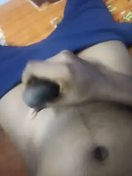 Snapshot of TeluguModda99 chatting on December 17, 10:44 am TeluguModda99 online show from December 17, 10:44 am