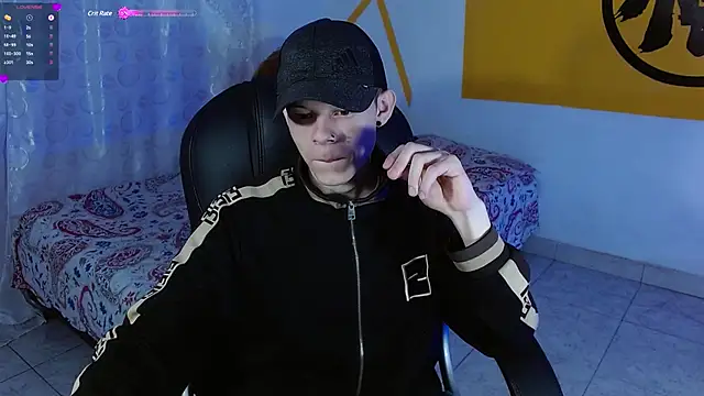 Snapshot of Matthew_Boy_ chatting on December 9, 1:02 pm Matthew Boy  online show from December 9, 1:02 pm