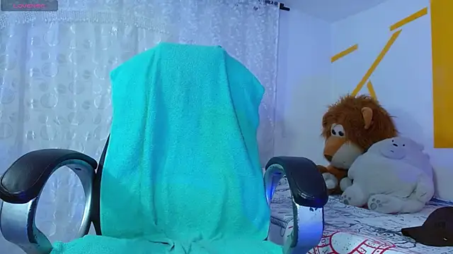 Snapshot of Matthew_Boy_ chatting on January 14, 8:20 am Matthew Boy  online show from January 14, 8:20 am