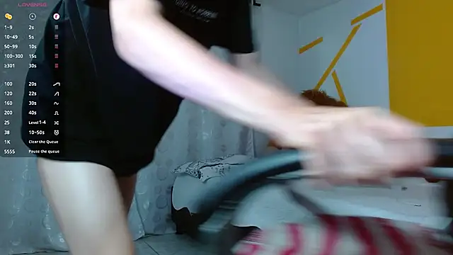 Snapshot of Matthew_Boy_ chatting on January 18, 8:20 am Matthew Boy  online show from January 18, 8:20 am