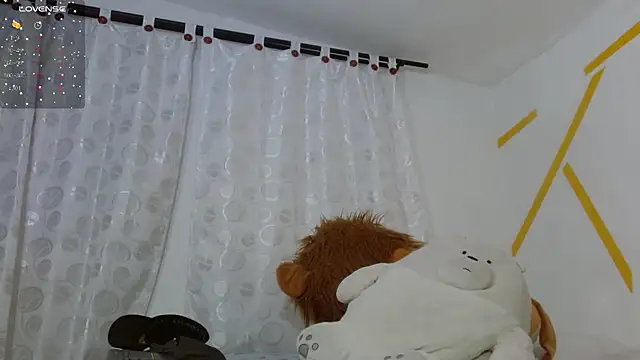 Snapshot of Matthew_Boy_ chatting on February 18, 8:16 am Matthew Boy  online show from February 18, 8:16 am