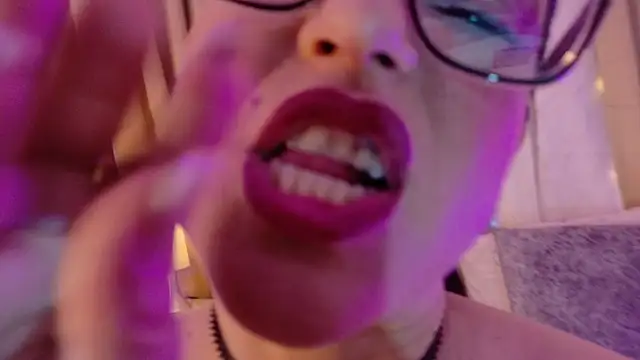 Snapshot of talivega chatting on June 15, 3:14 pm talivega online show from June 15, 3:14 pm