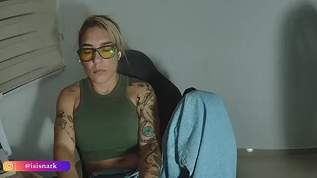 Isis69  online show from February 28, 1:28 am