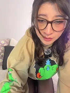 hannaasweet online show from February 23, 8:50 pm