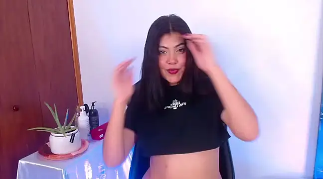 SusyAlvarez online show from February 5, 5:42 pm