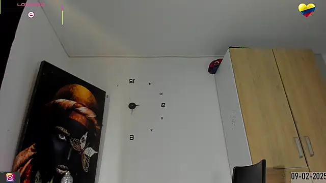 Snapshot of sexykortney chatting on February 9, 5:43 pm sexykortney online show from February 9, 5:43 pm