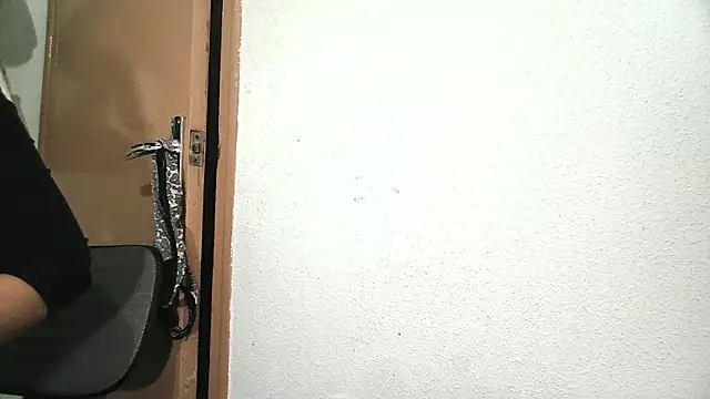 katymojadit online show from February 19, 7:26 am