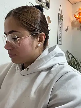 Snapshot of Sweet__Nurse1 chatting on February 9, 7:29 pm Sweet Nurse1 online show from February 9, 7:29 pm