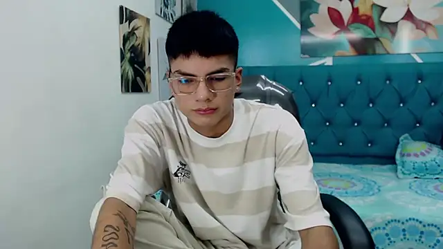 Noha scott online show from February 11, 10:39 pm