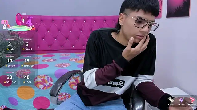 Noha scott online show from September 17, 11:06 pm