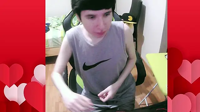 Snapshot of Twink_martinboy chatting on March 15, 6:14 am Twink martinboy online show from March 15, 6:14 am