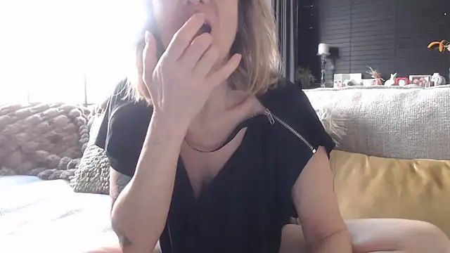 godinflower online show from February 14, 10:01 am