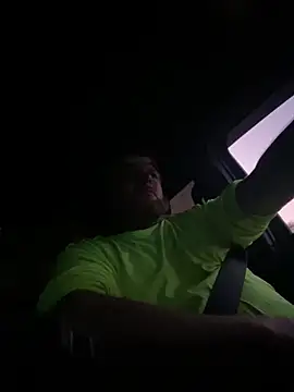 Snapshot of rocket8669 chatting on February 12, 11:33 pm rocket8669 online show from February 12, 11:33 pm