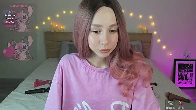 Snapshot of Amelia_Martinz chatting on January 4, 2:46 pm Amelia Martinz online show from January 4, 2:46 pm
