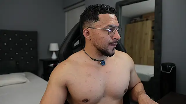 Martin Logan online show from April 10, 1:11 am