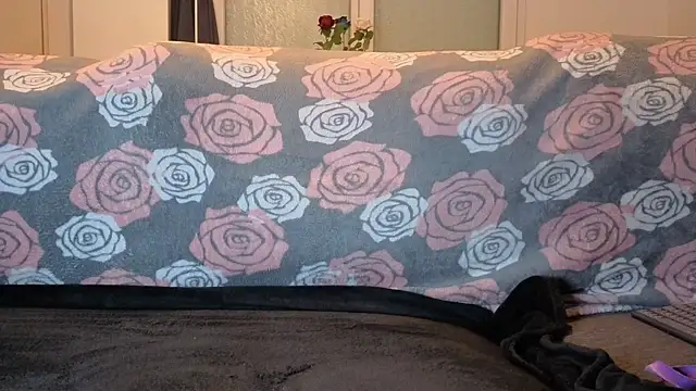 Lunadelisla online show from March 27, 8:41 pm