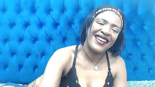 Snapshot of SpicyQueenxxxx chatting on April 14, 6:25 pm SpicyQueenxxxx online show from April 14, 6:25 pm