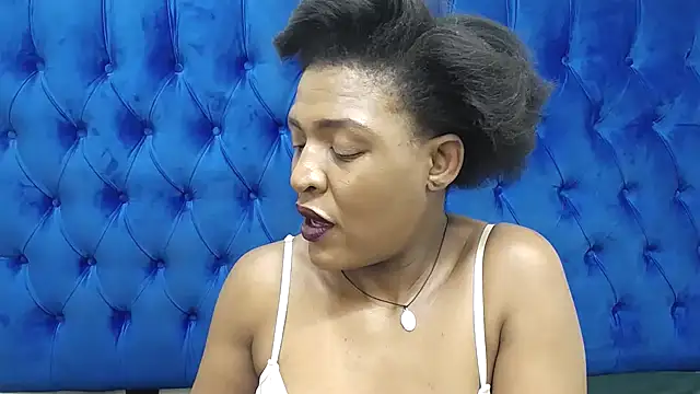 SpicyQueenxxxx online show from May 25, 11:27 am