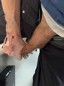 34thwonder online show from October 27, 4:00 pm