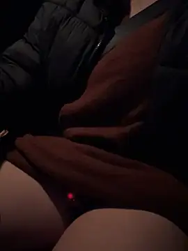 -Milfshake- online show from March 12, 5:41 pm