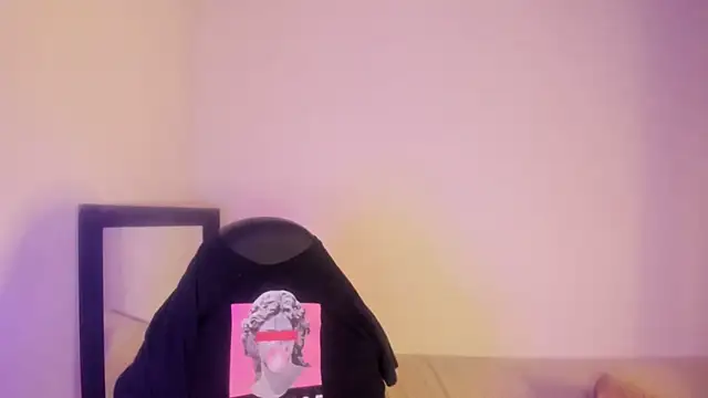 iambrihana online show from February 7, 1:36 am