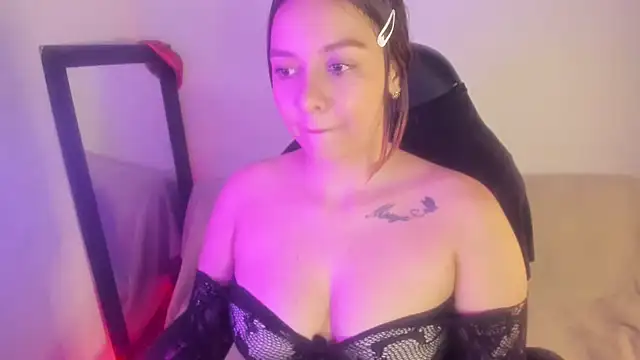 iambrihana online show from February 11, 12:49 am